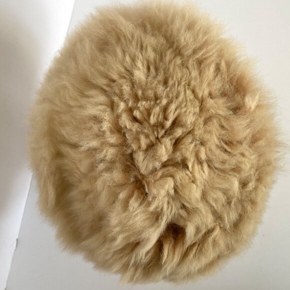 1960s Beige Sheepskin Shearling Mod Fur Hat With Satin Lining Vintage Estate main image 6